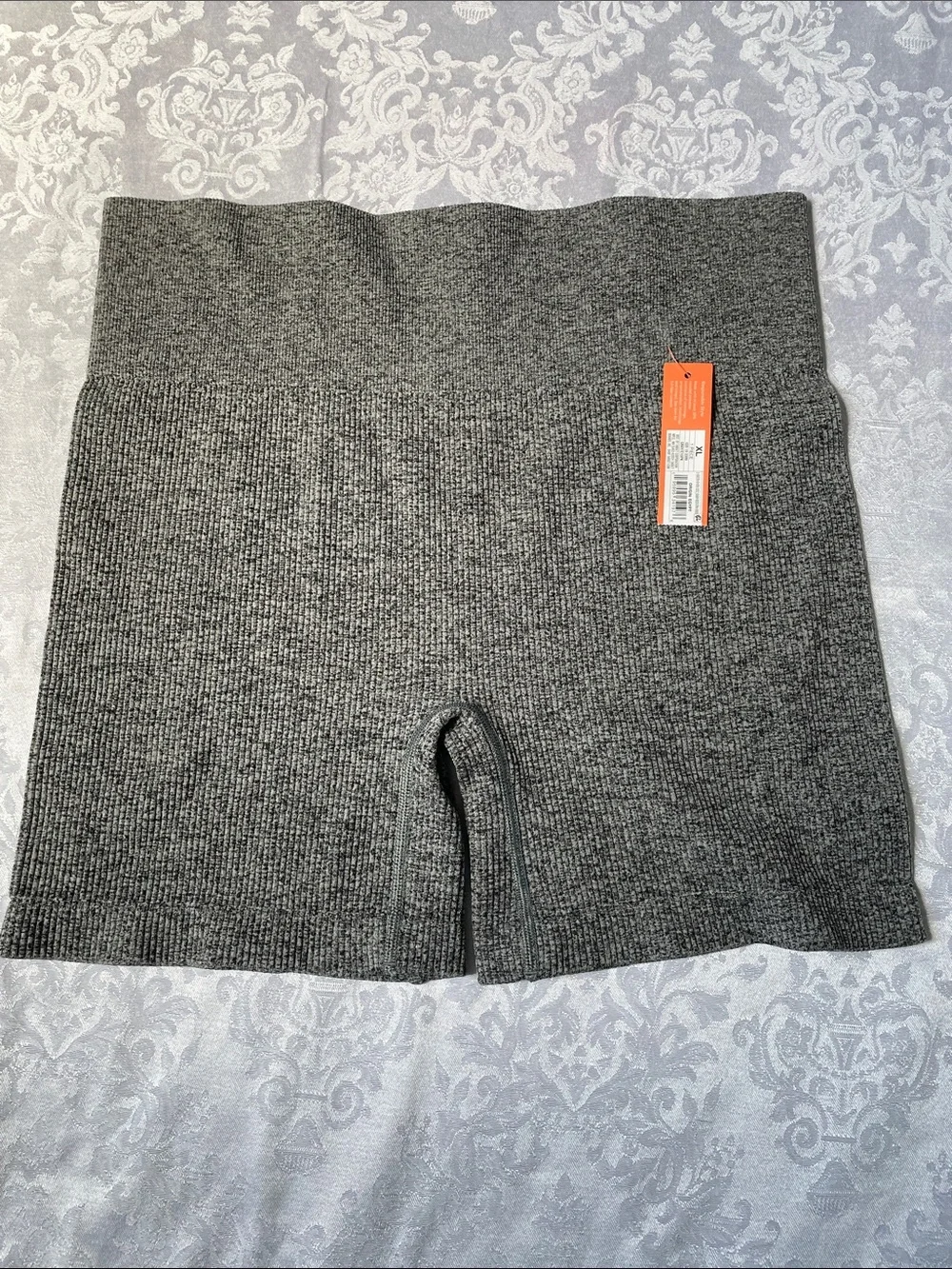 NWT Colsie Womens Ribbed Knit Bike Shorts in Charcoal Gray. Size XL. - Picture 1 of 5